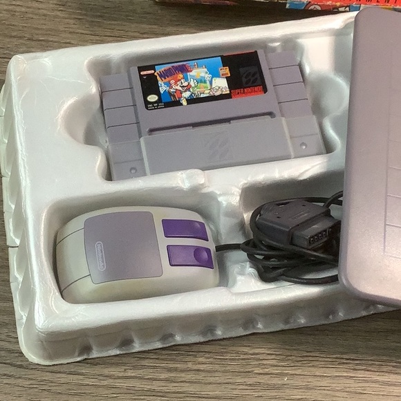 Super Nintendo MARIO PAINT w/ mouse and pad played <10x - Picture 2 of 15